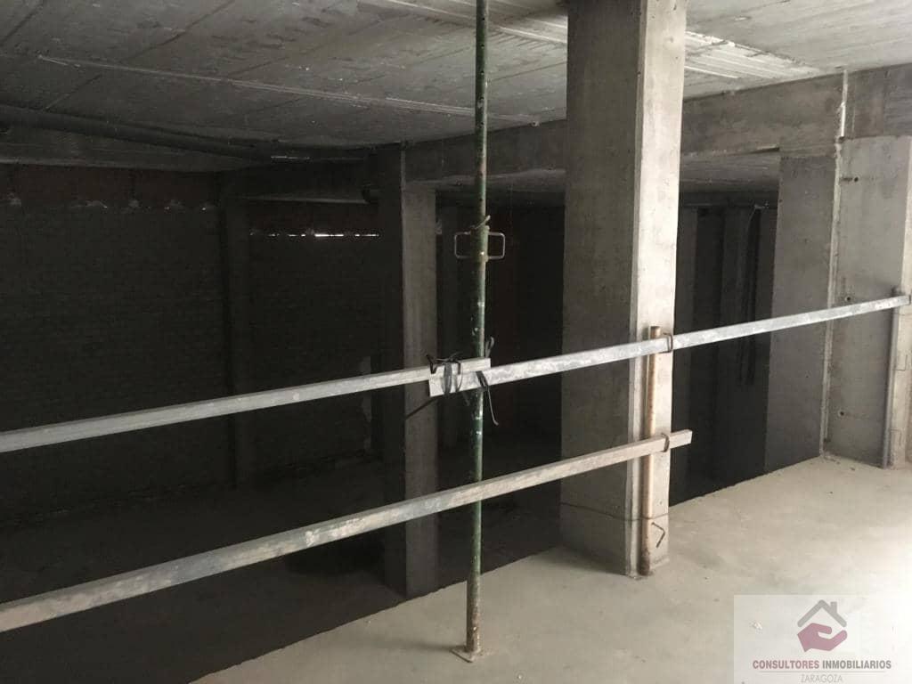 Venta de local comercial en Cuarte de Huerva