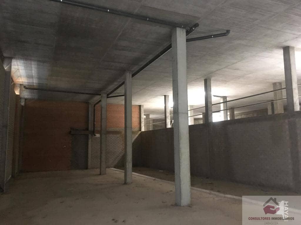 Venta de local comercial en Cuarte de Huerva