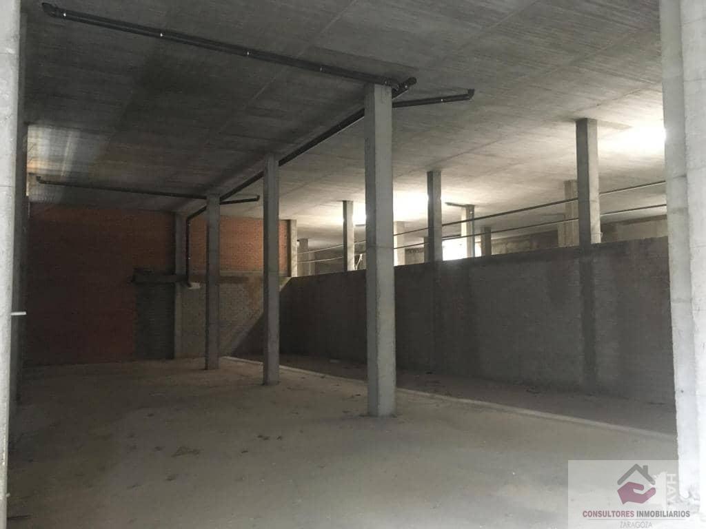 Venta de local comercial en Cuarte de Huerva