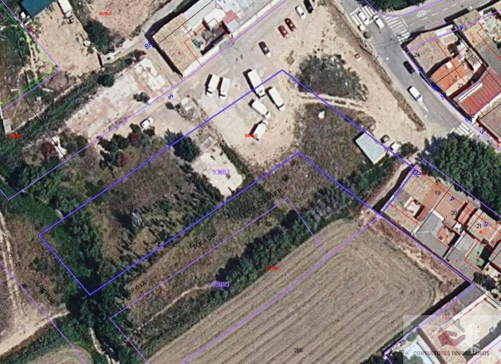 For sale of land in Zaragoza