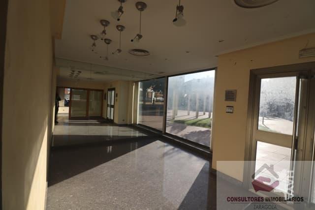 Venta de local en Zaragoza