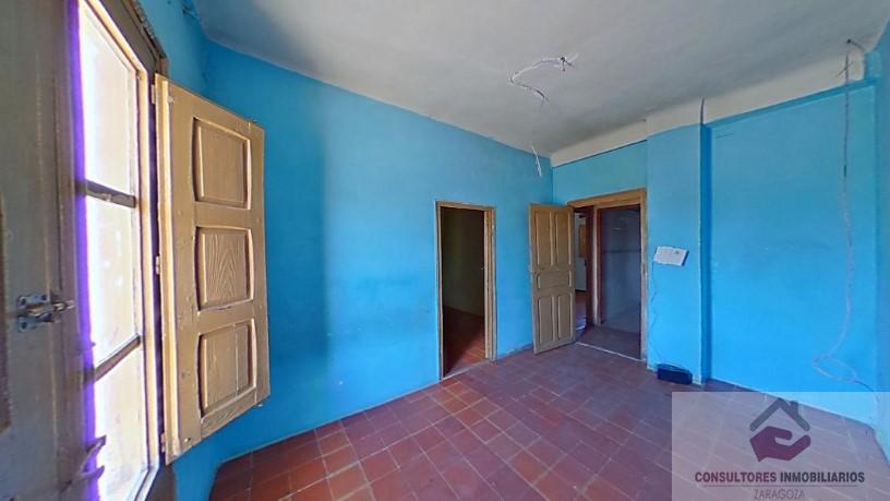 For sale of villa in ARIZA