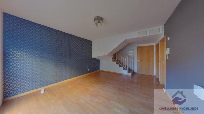 For sale of flat in MUELA (LA)