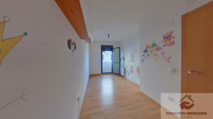 For sale of flat in MUELA (LA)