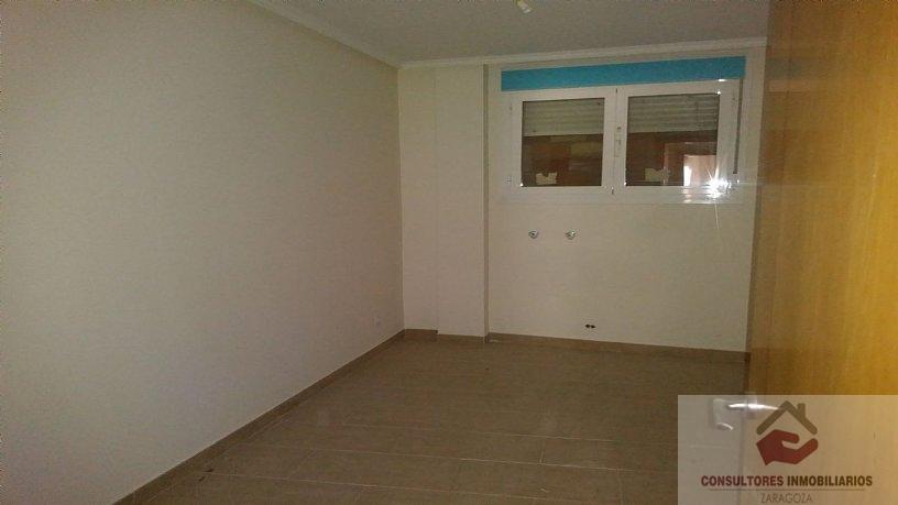 For sale of flat in MUELA (LA)