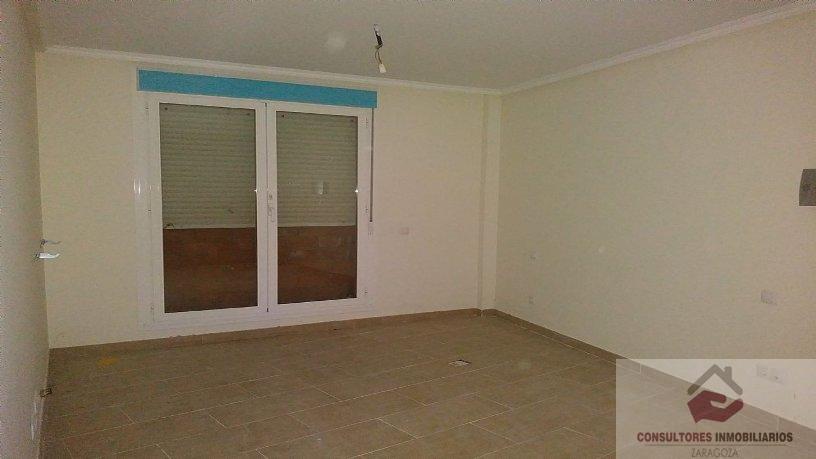 For sale of flat in MUELA (LA)