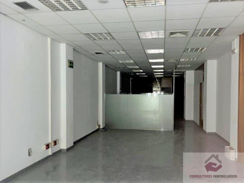For sale of commercial in Zaragoza