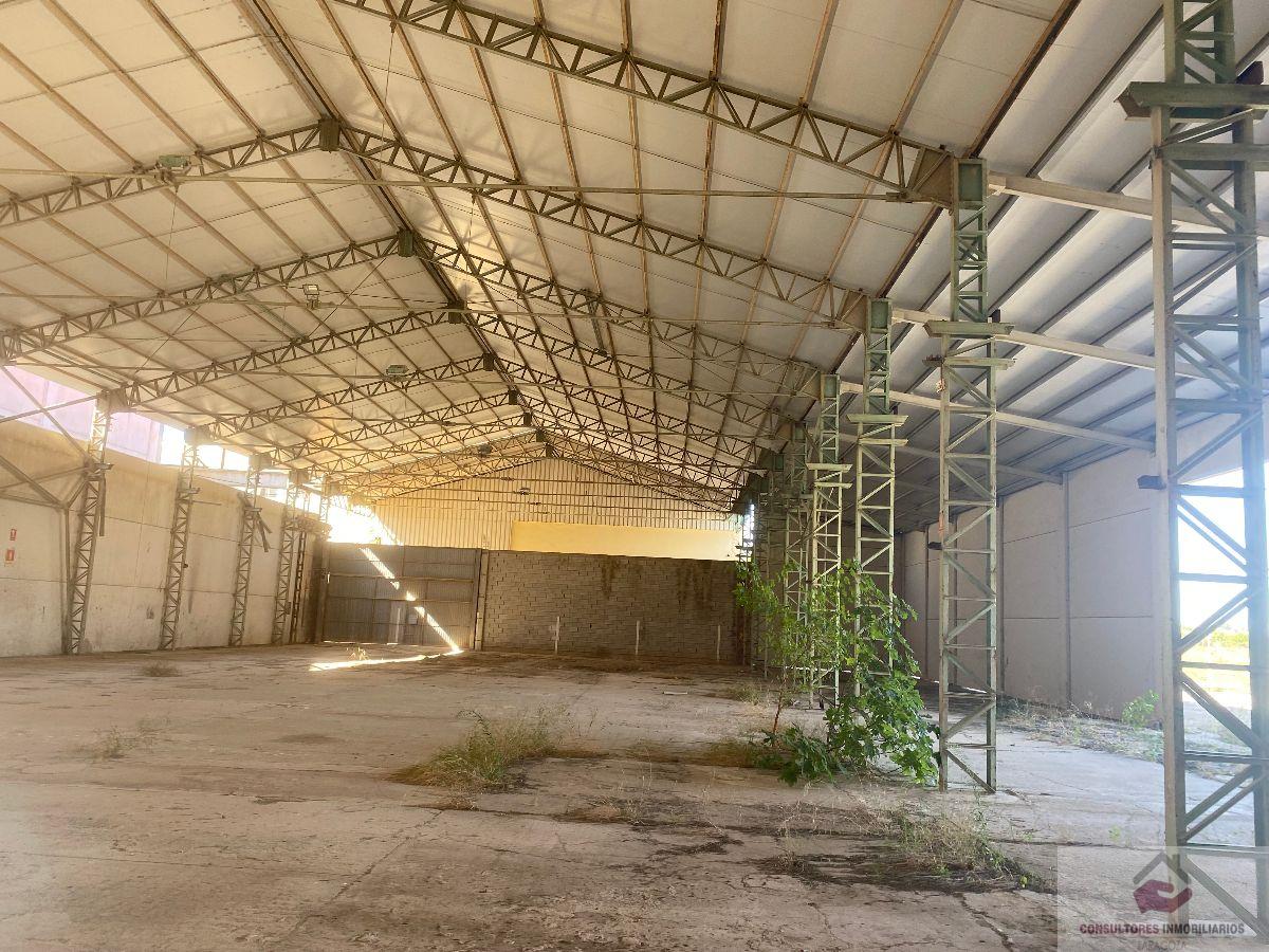 Venta de nave industrial en Alcañiz