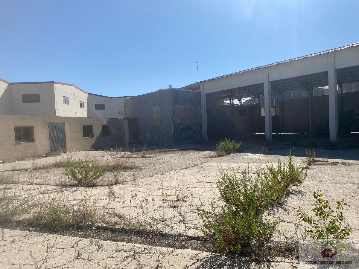 Venta de nave industrial en Alcañiz