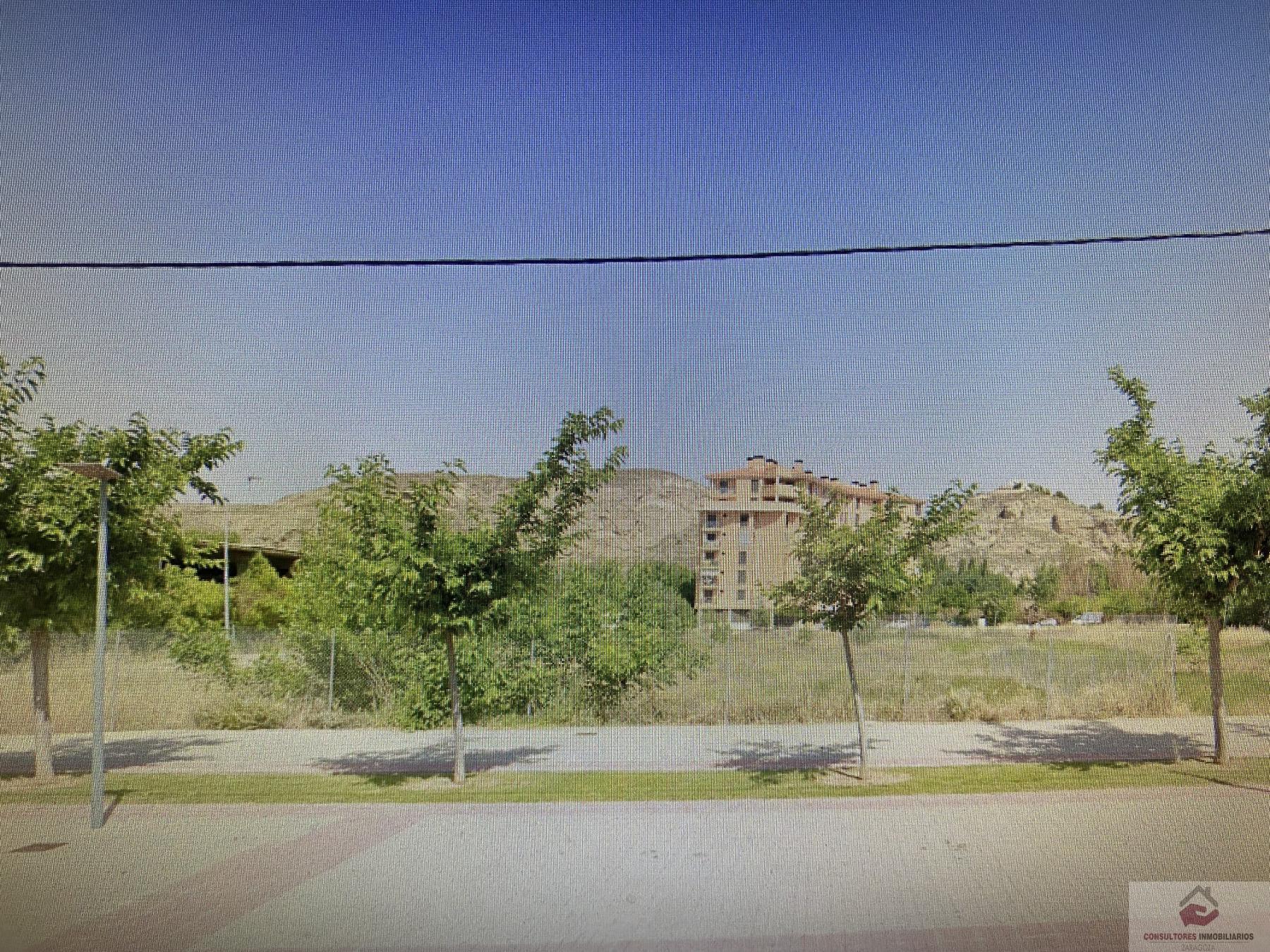 For sale of land in CALATAYUD