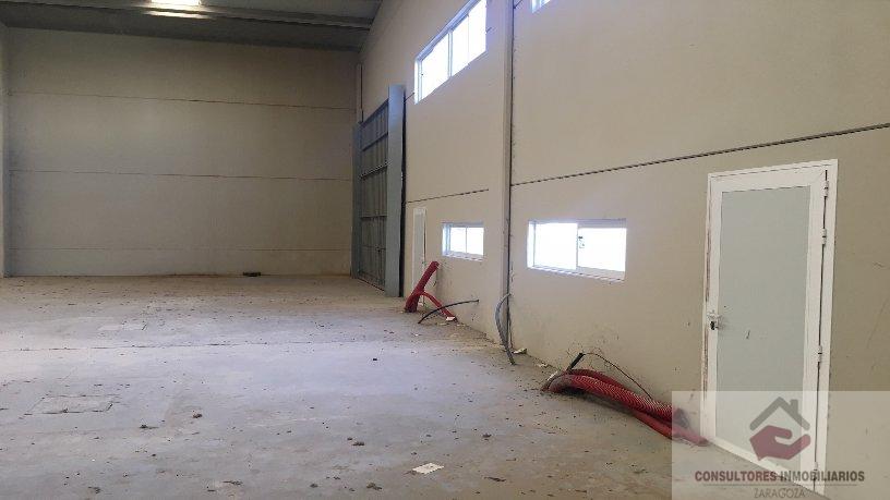 Venta de nave industrial en La Muela