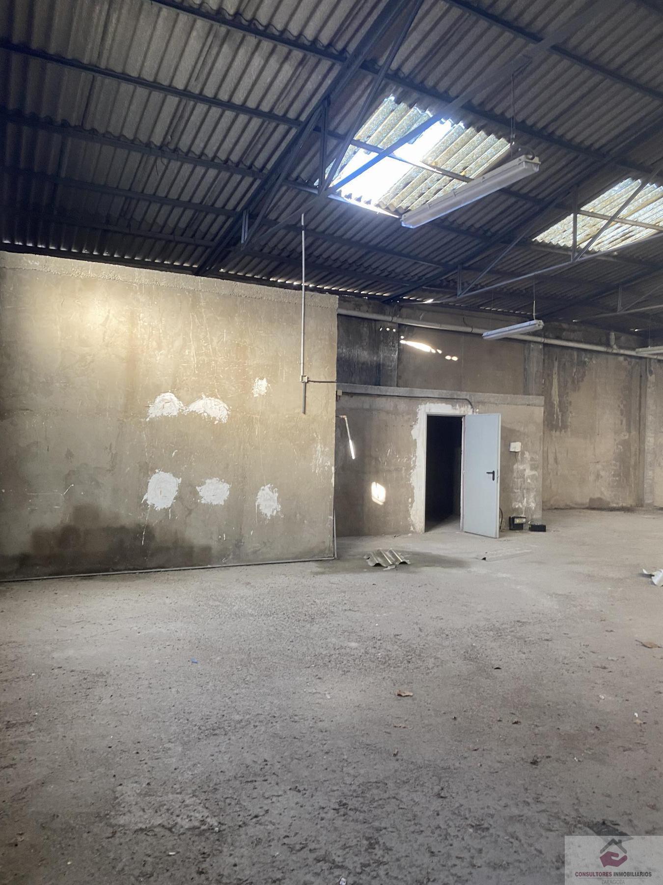 For sale of industrial plant/warehouse in Cuarte de Huerva