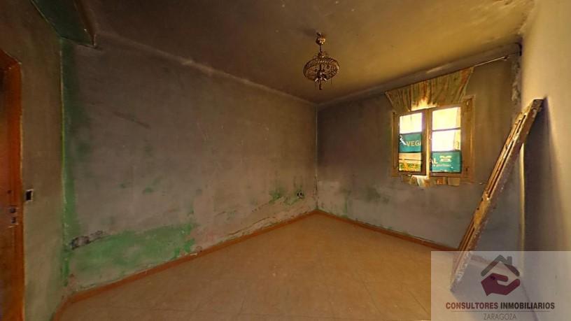 For sale of villa in ARIZA