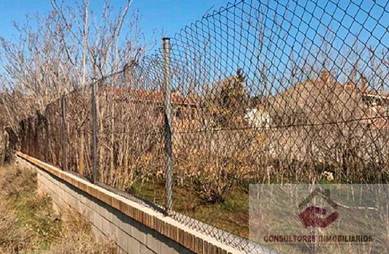 For sale of land in Fuentes de Ebro