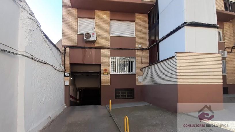 For sale of garage in Zaragoza