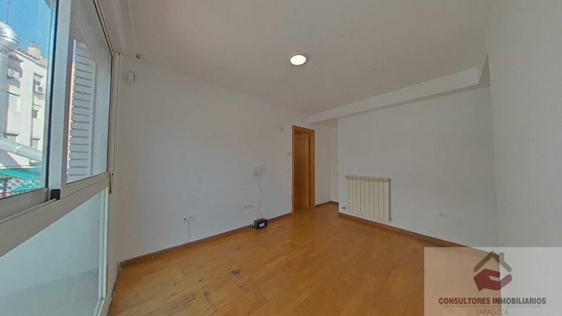 For sale of office in Zaragoza