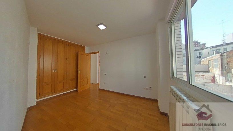 For sale of office in Zaragoza