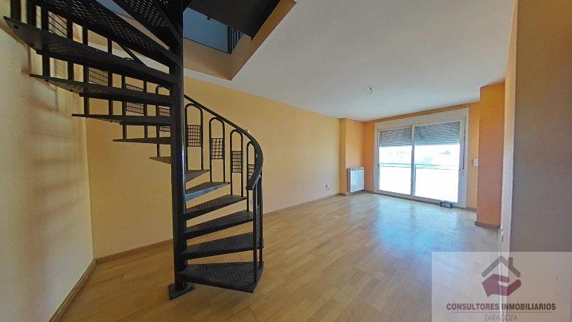 For sale of penthouse in Zaragoza