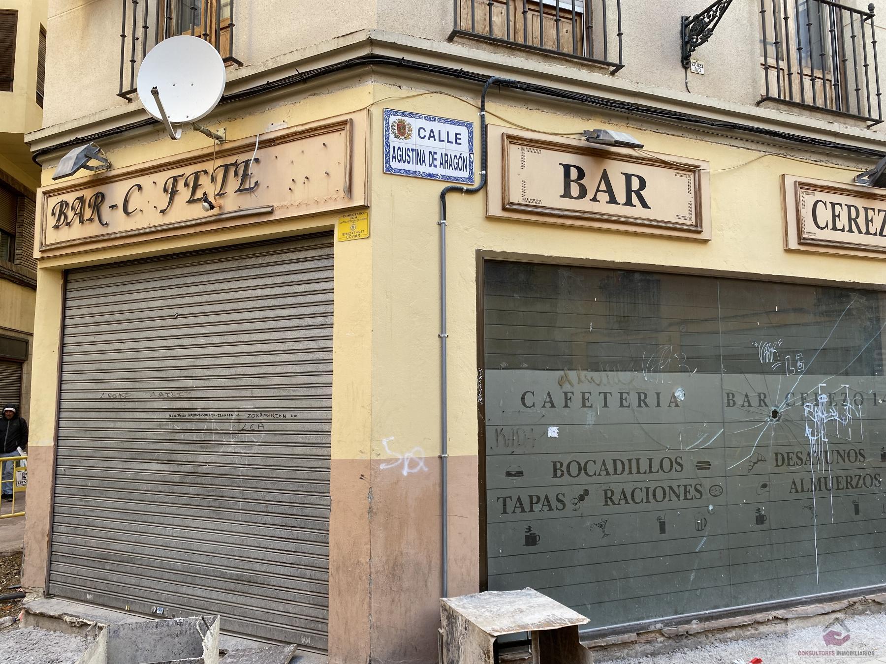 For sale of commercial in Zaragoza