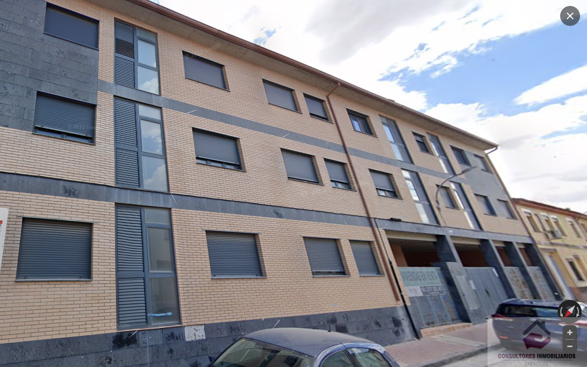 For sale of building in Fuentes de Ebro