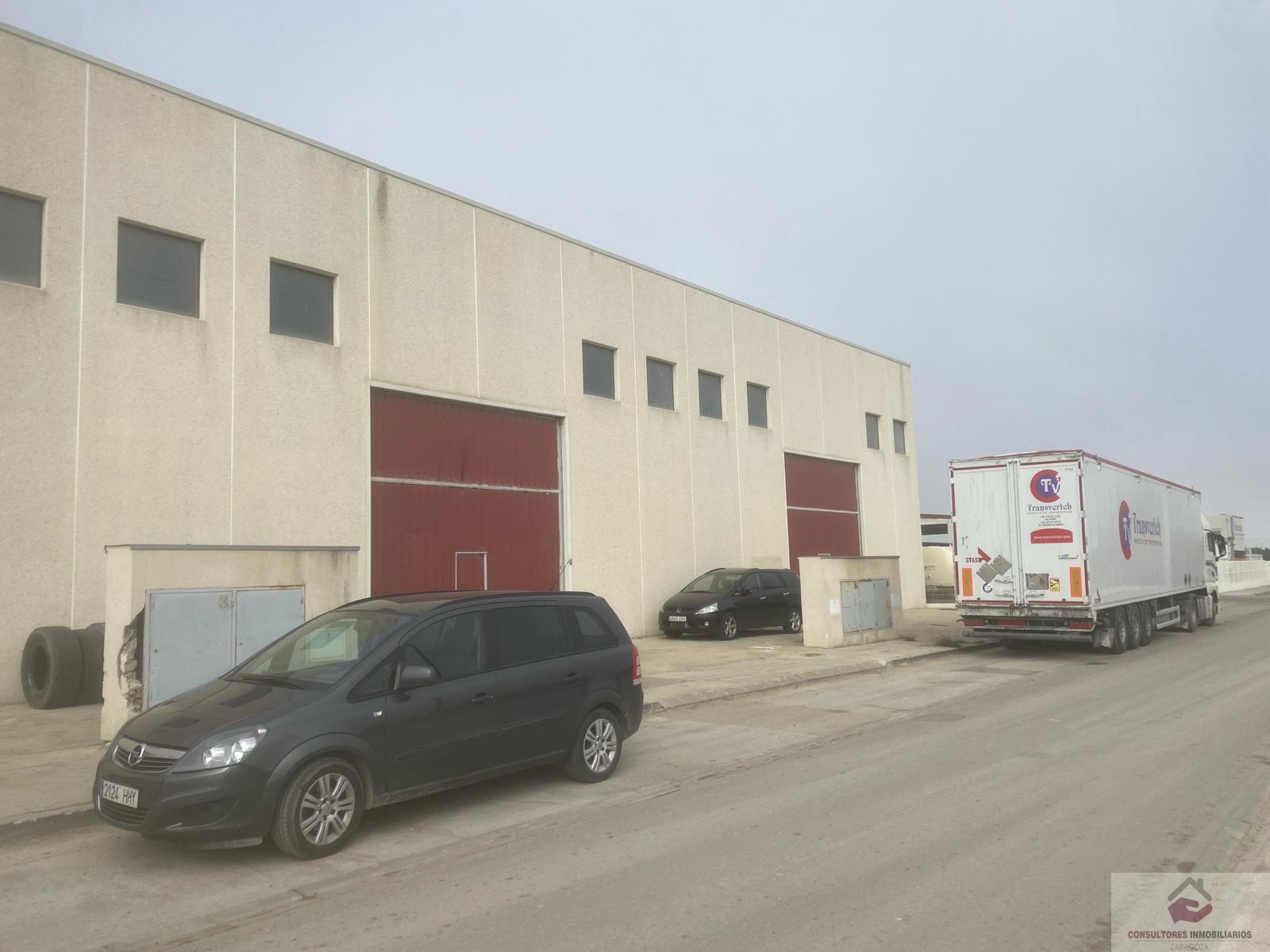 Venta de nave industrial en El Burgo de Ebro