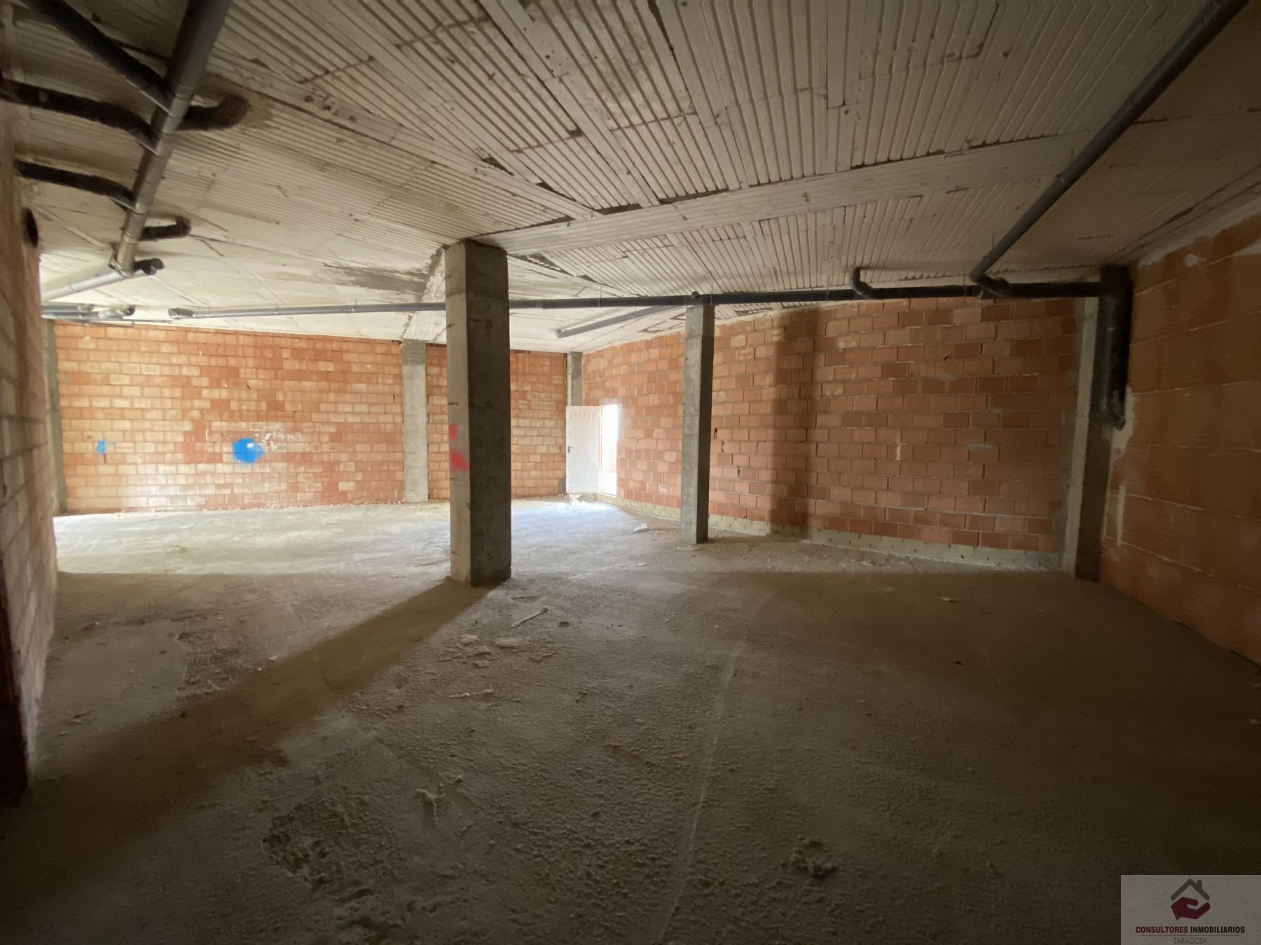 Venta de local comercial en Zaragoza