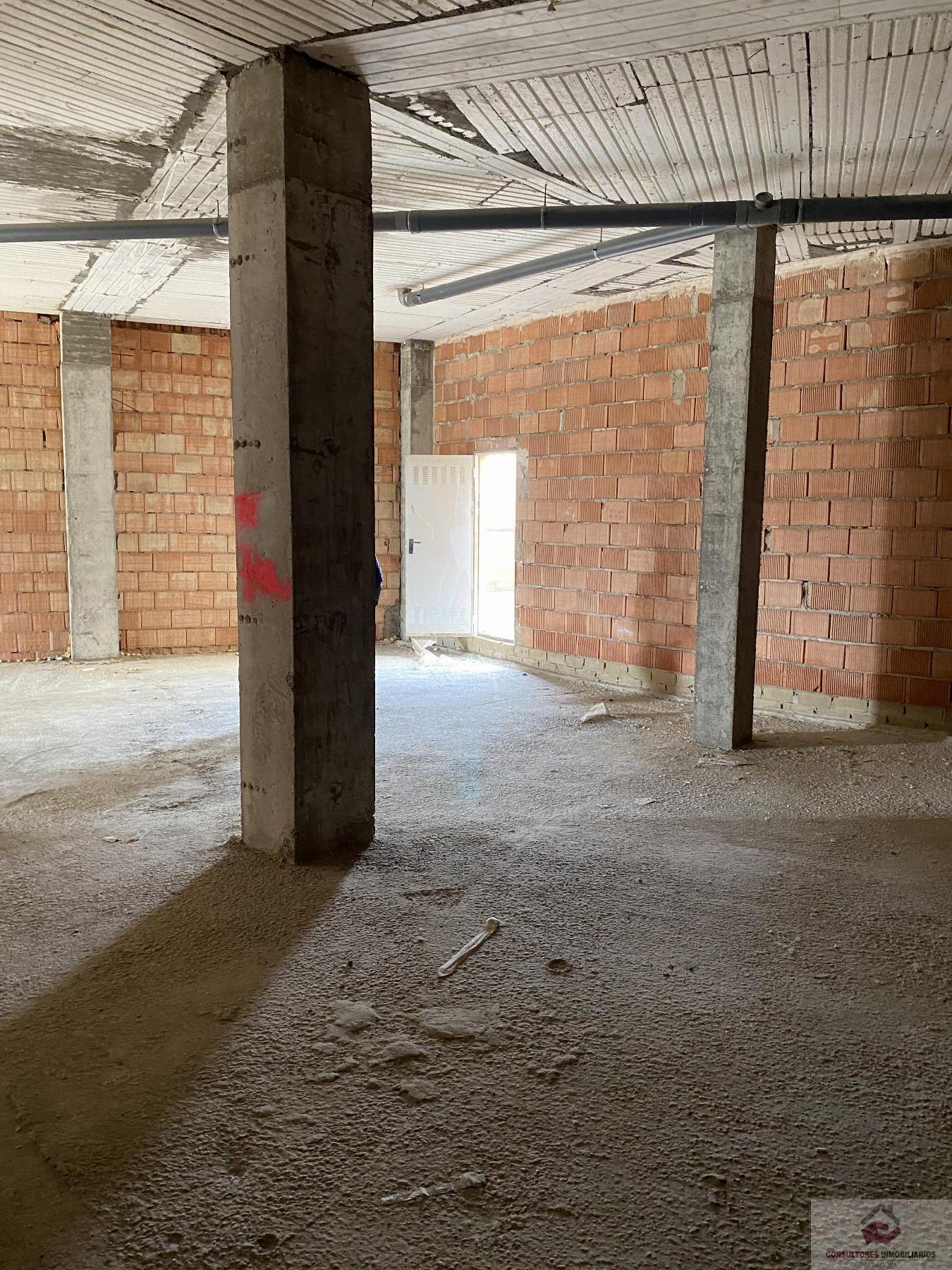Venta de local comercial en Zaragoza