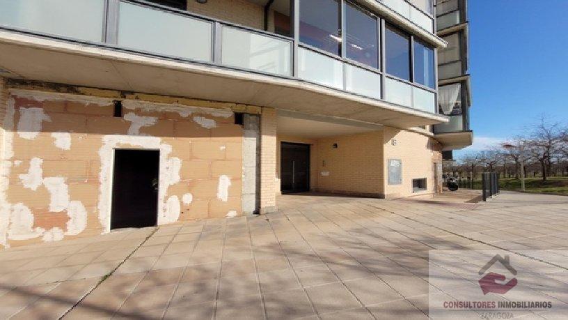 Venta de local comercial en Zaragoza