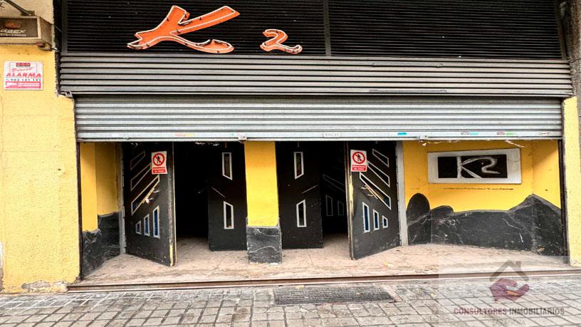 For sale of commercial in Zaragoza
