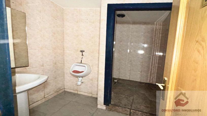 For sale of commercial in Zaragoza