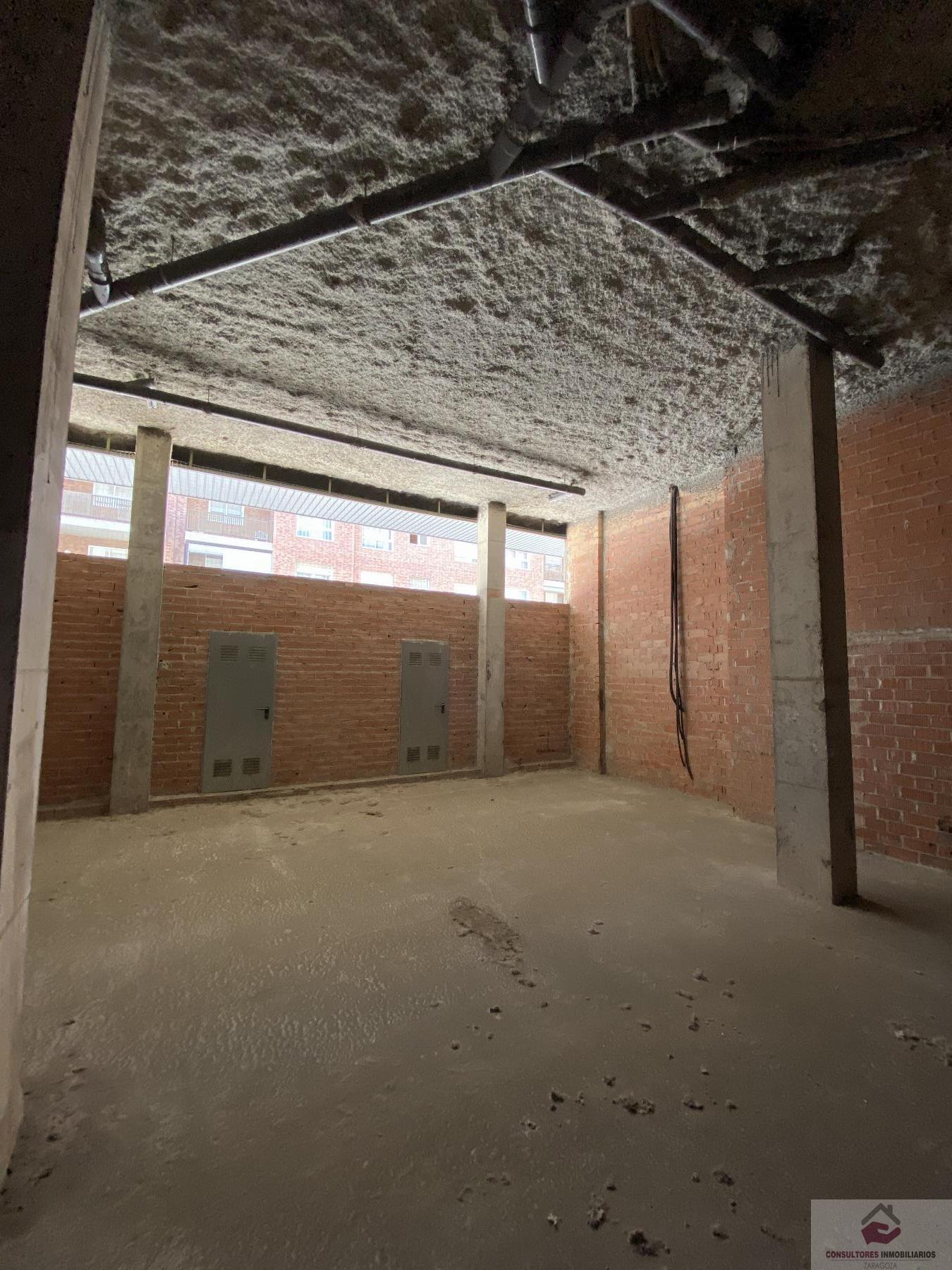 Venta de local comercial en Zaragoza