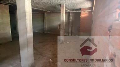For sale of commercial in Zaragoza