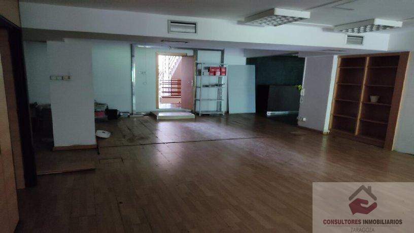 For sale of commercial in Zaragoza