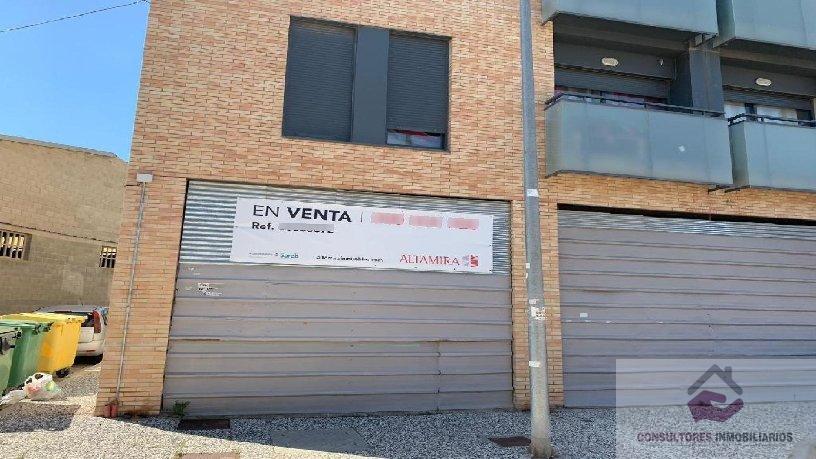 For sale of premises in Cadrete