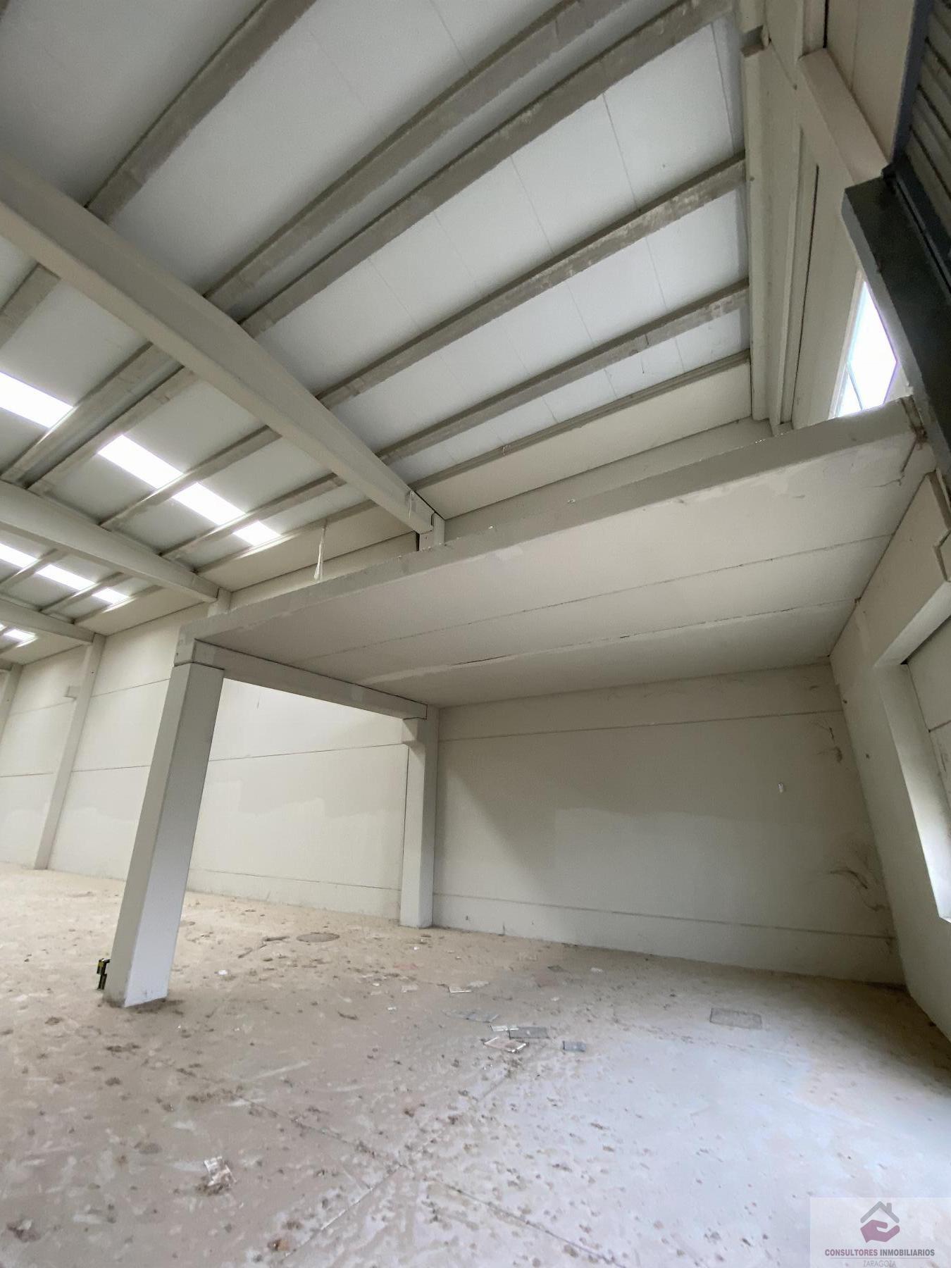 For sale of industrial plant/warehouse in Cuarte de Huerva