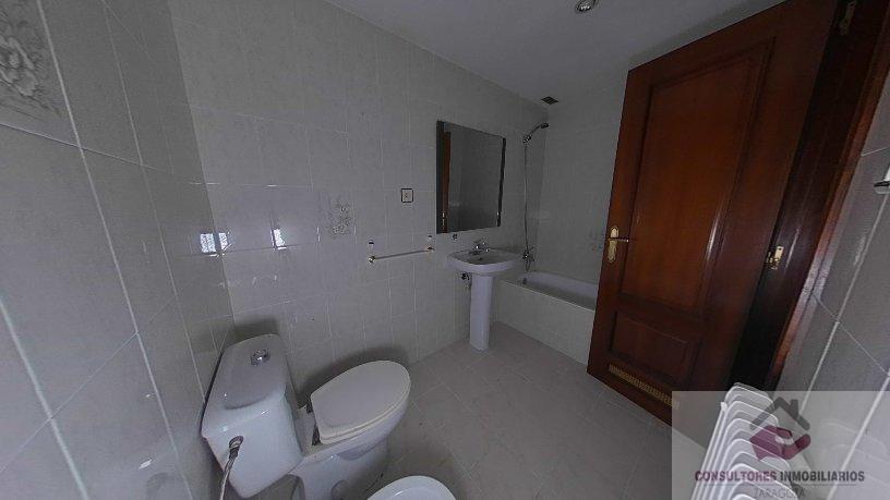 For sale of flat in Zaragoza