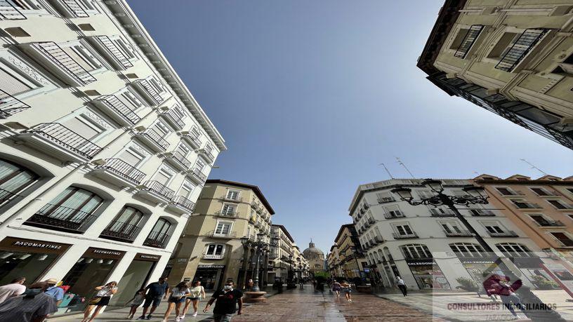 For sale of flat in Zaragoza