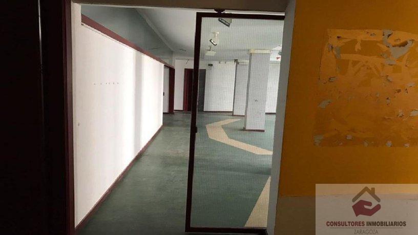 For sale of building in Zaragoza