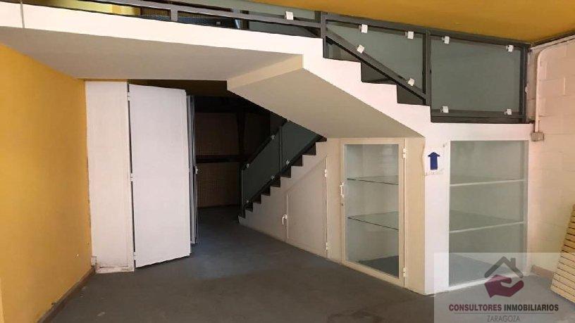 For sale of building in Zaragoza