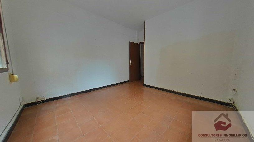 For sale of flat in Zaragoza