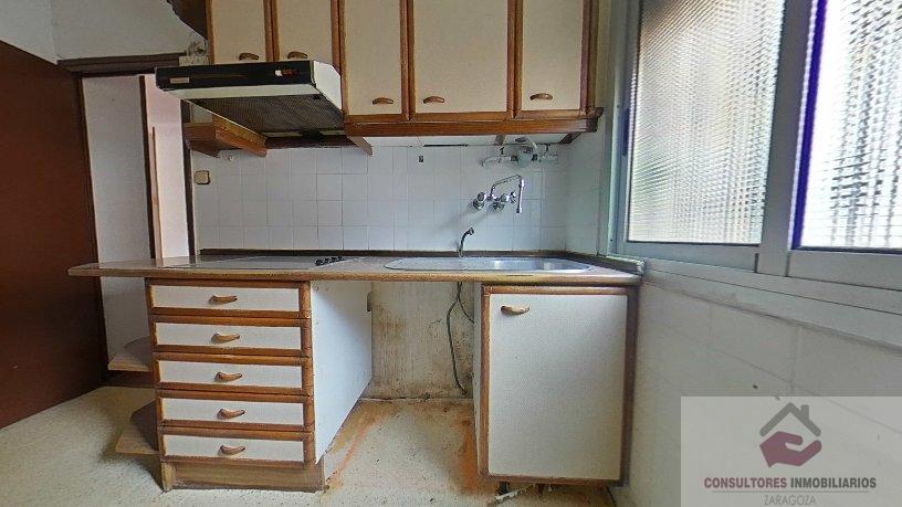 For sale of flat in Zaragoza