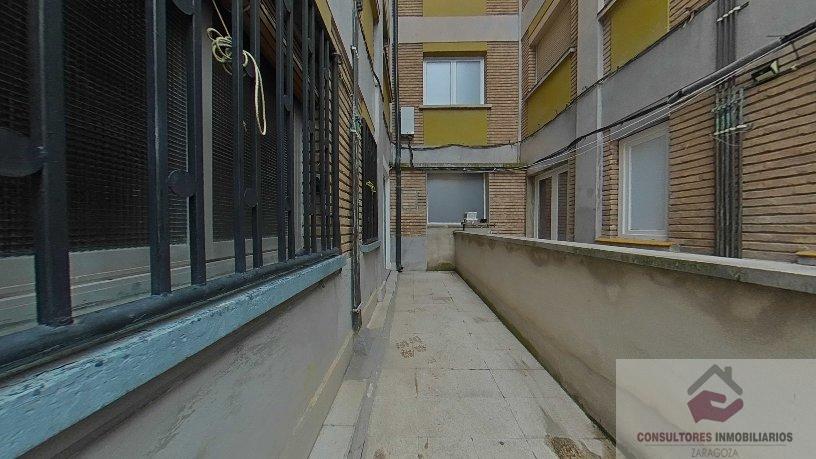 For sale of flat in Zaragoza