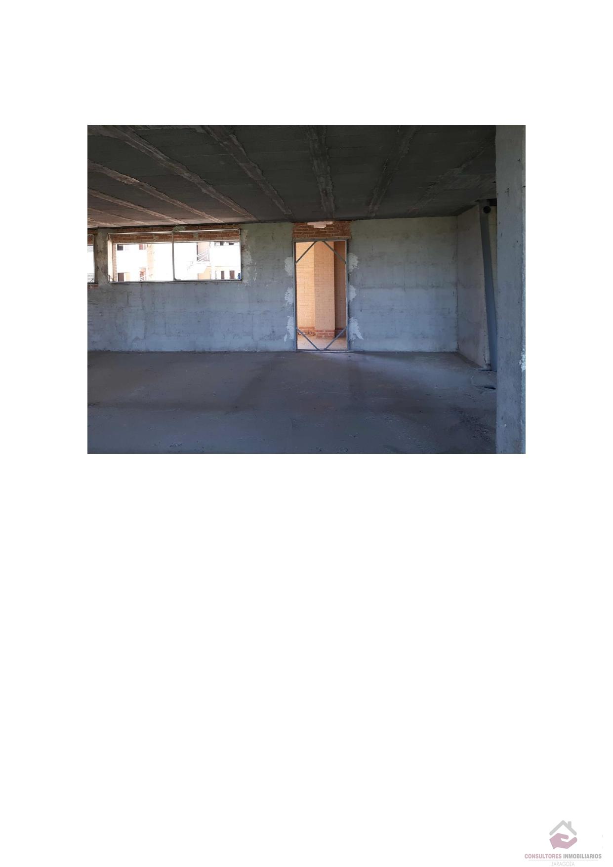 Venta de edificio en Zuera