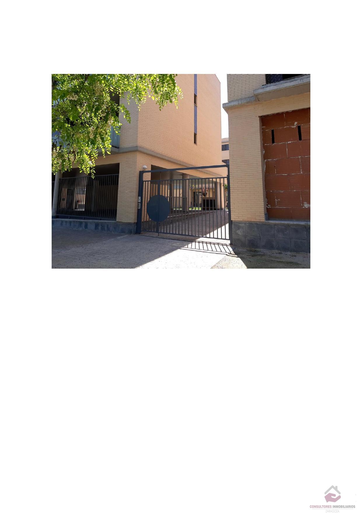 Venta de edificio en Zuera