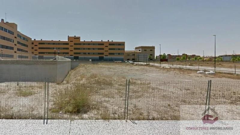 Venta de terreno en Zaragoza