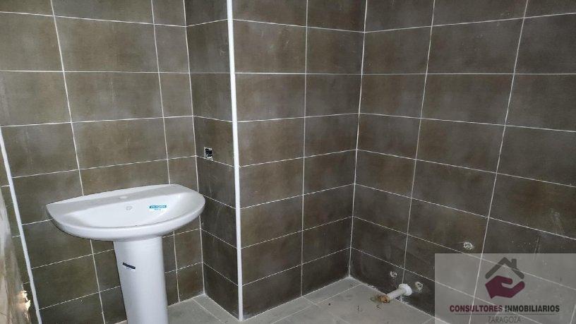 For sale of office in Cuarte de Huerva