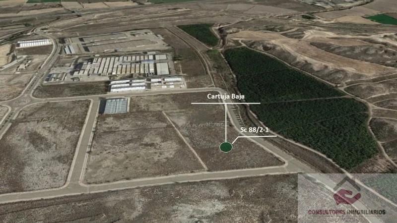 For sale of land in Zaragoza