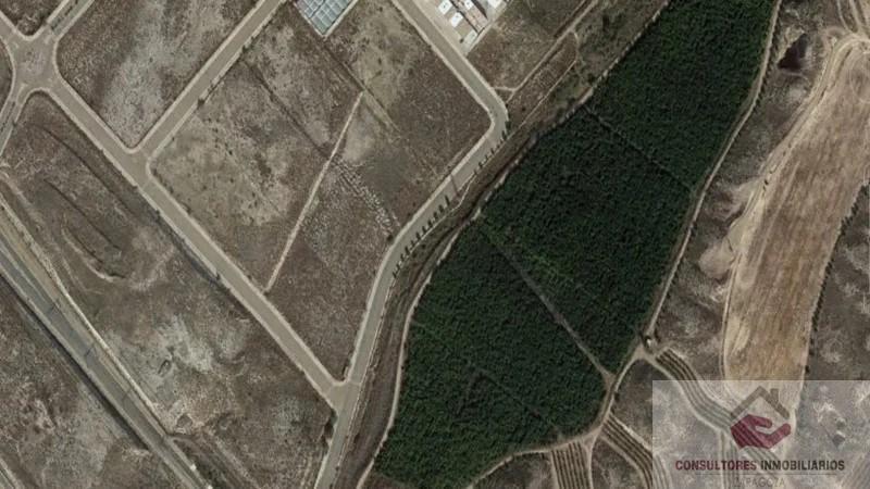 Venta de terreno en Zaragoza