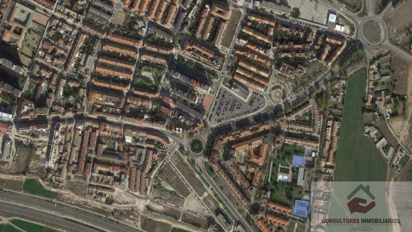 For sale of land in Zaragoza