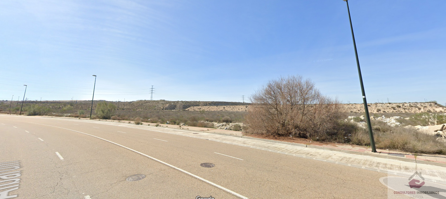 Venta de terreno en Zaragoza